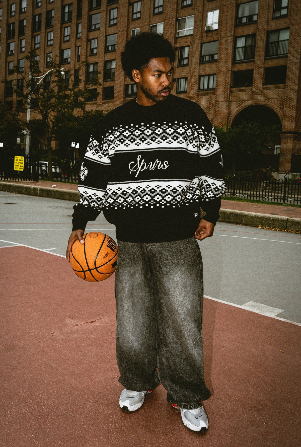 San Antonio Spurs Vintage Clubhouse Fairisle Knit Sweater - Black