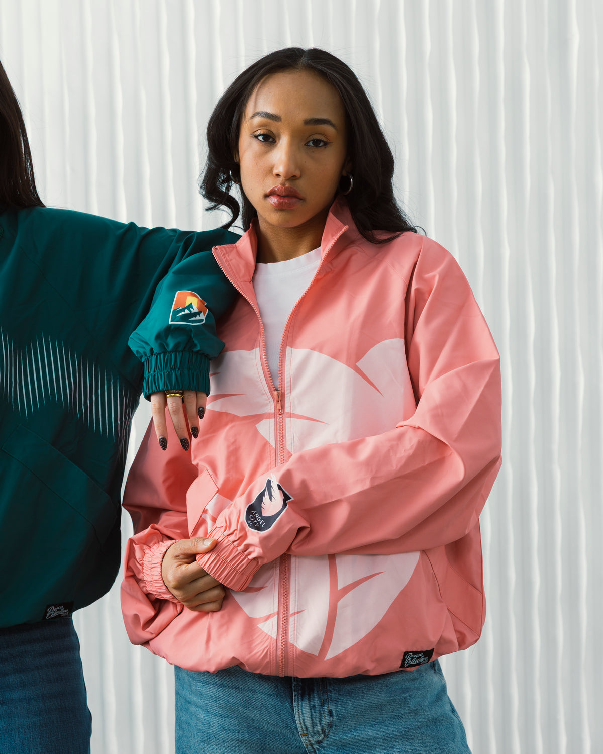 Angel City FC Emblem Windbreaker Jacke - Sola Rosa