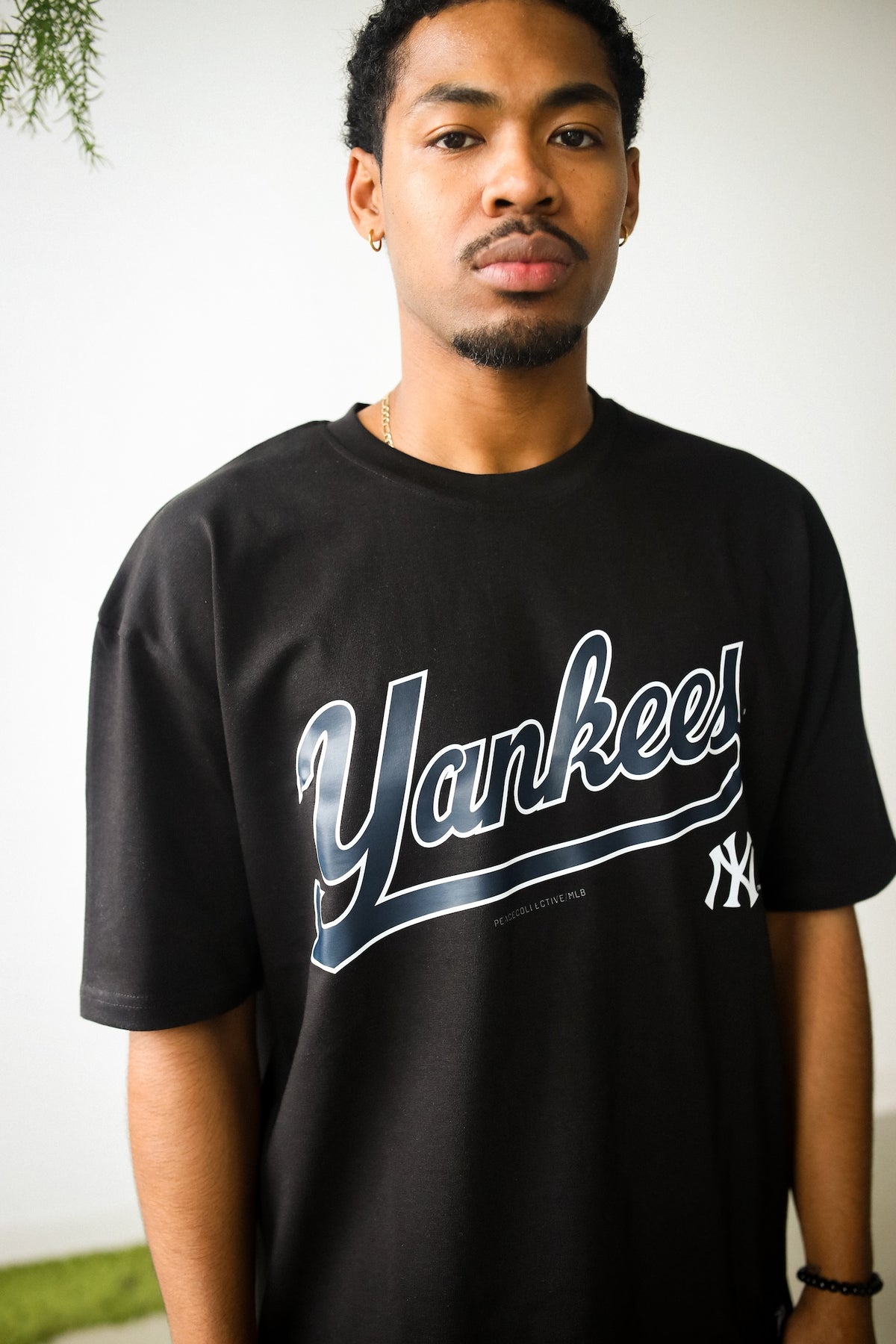 New York Yankees Spirit Heavyweight T-Shirt - Black