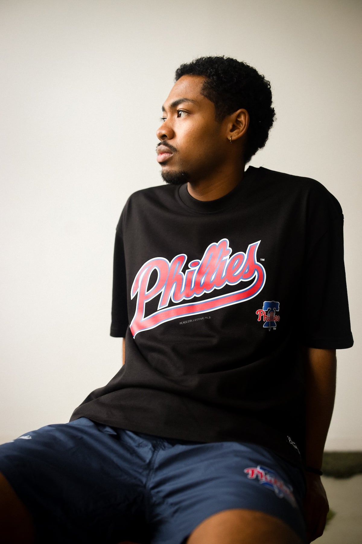 Philadelphia Phillies Spirit Heavyweight T-Shirt - Black