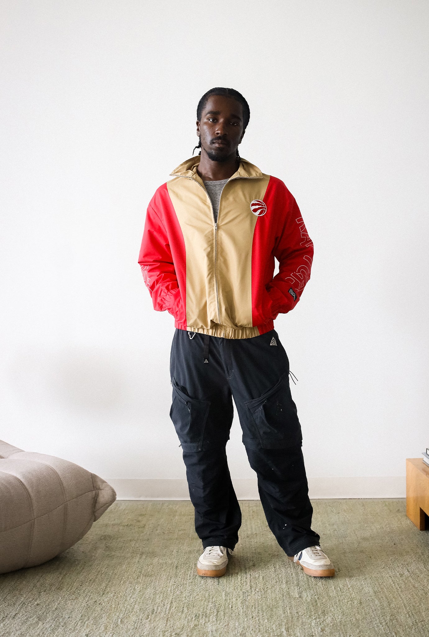 Toronto Raptors Colour Block Windbreaker Jacket - Ivory / Red