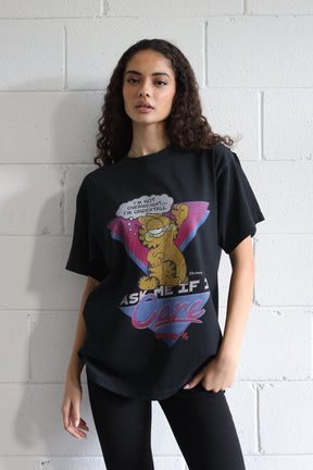 T-shirt vintage Garfield « Ask Me If I Care » en tissu pigmenté épais - Noir