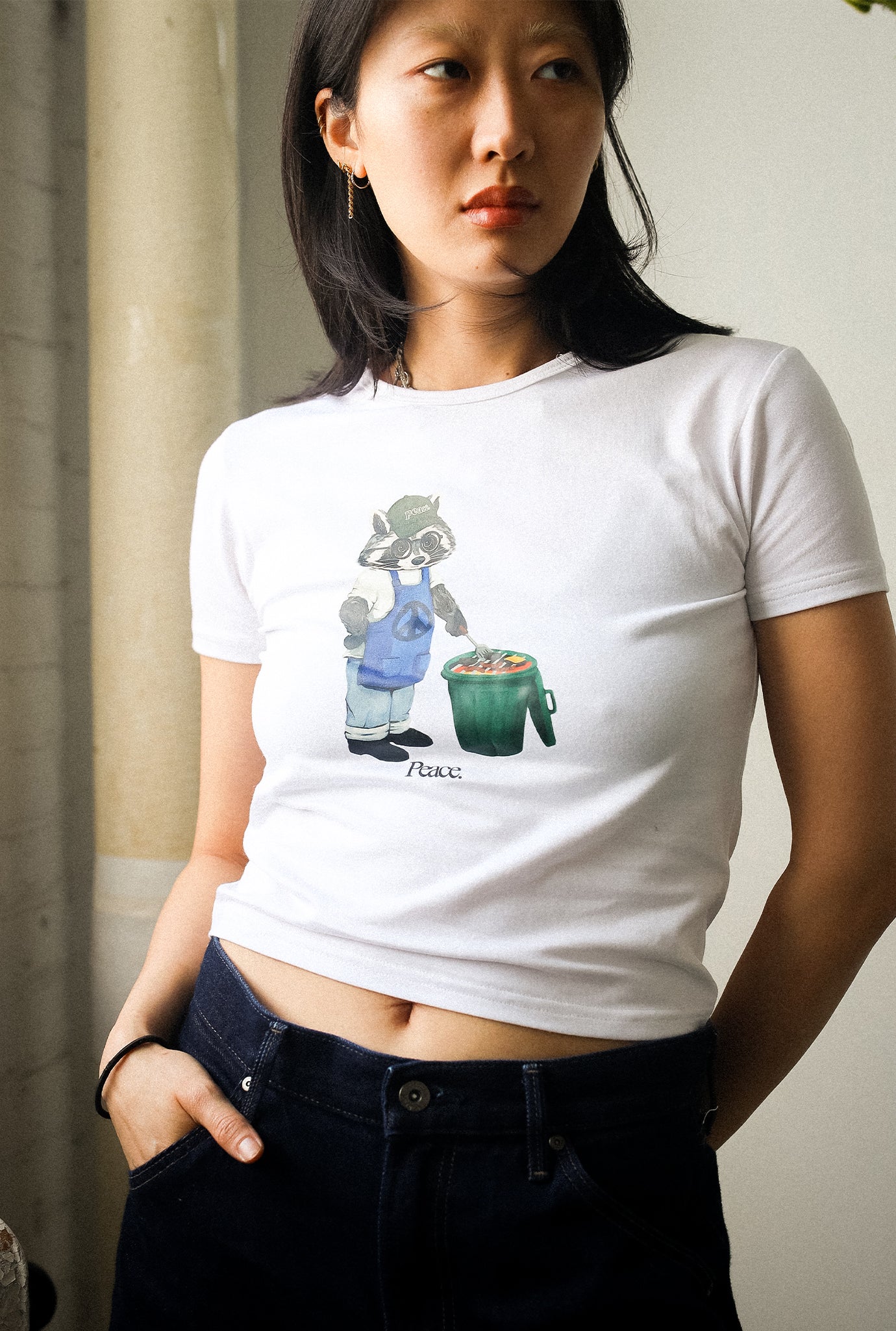 Vacances d'été Trash Teddy : T-shirt bébé ours en peluche barbecue - Blanc