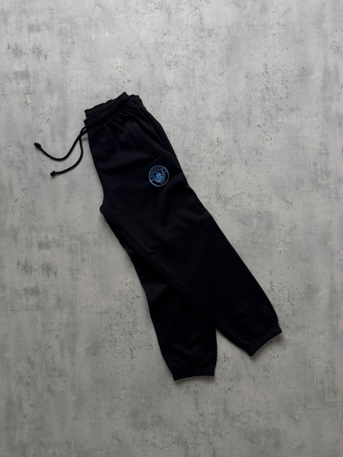 Manchester City FC Heavyweight Jogger - Black