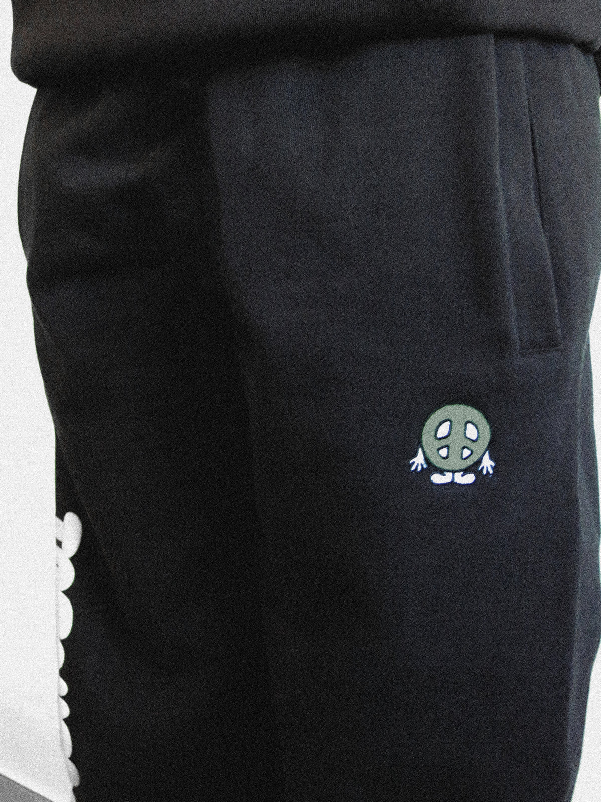 Toronto Peace Club Heavyweight Jogger - Black