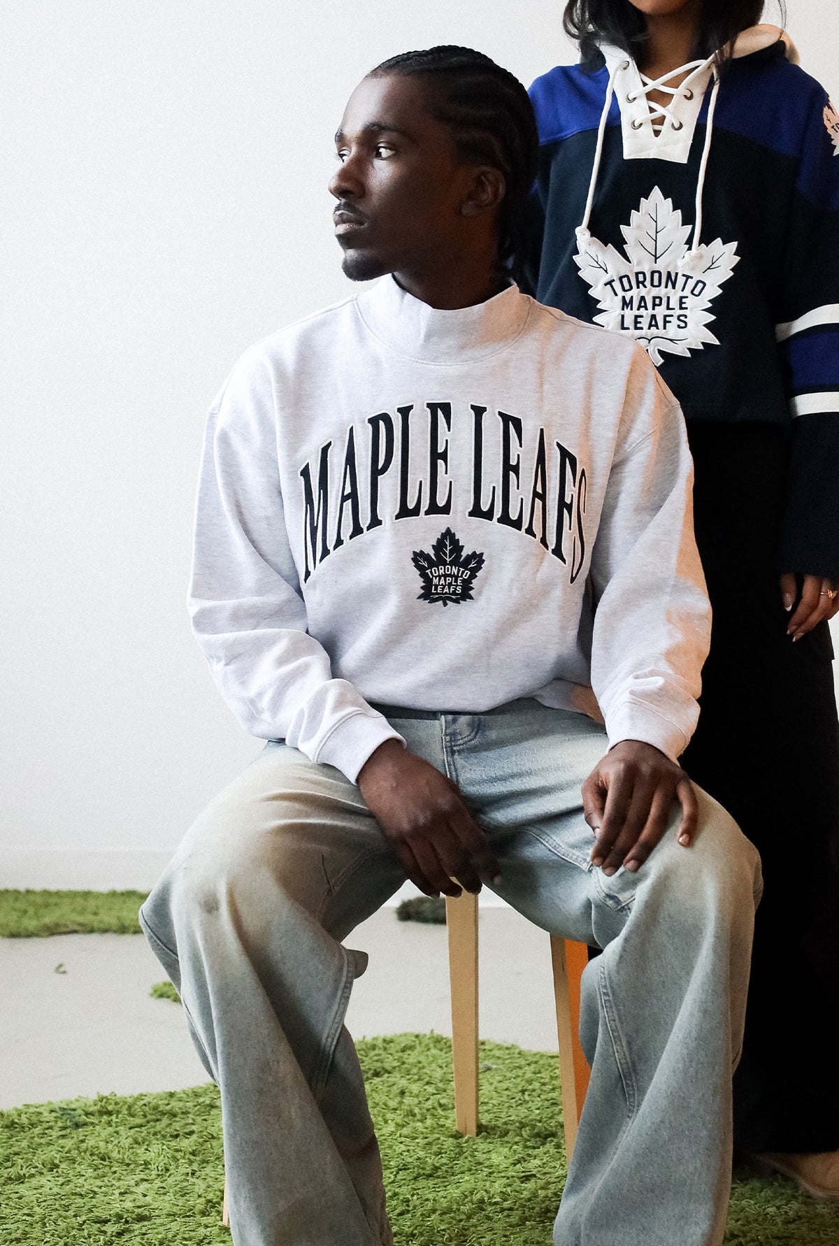 Toronto Maple Leafs Vantage Mockneck - Grey