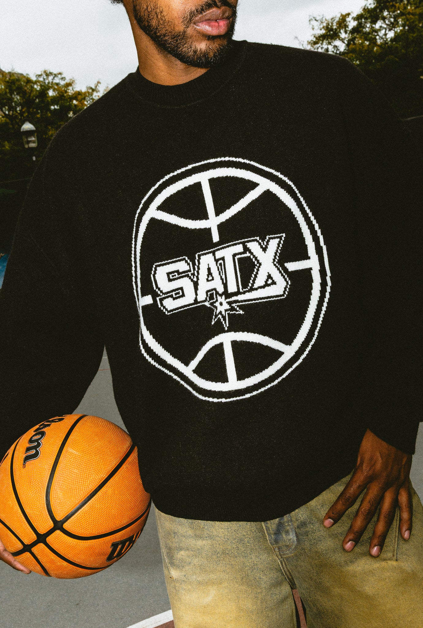 San Antonio Spurs Oversized Knit Sweater - Black