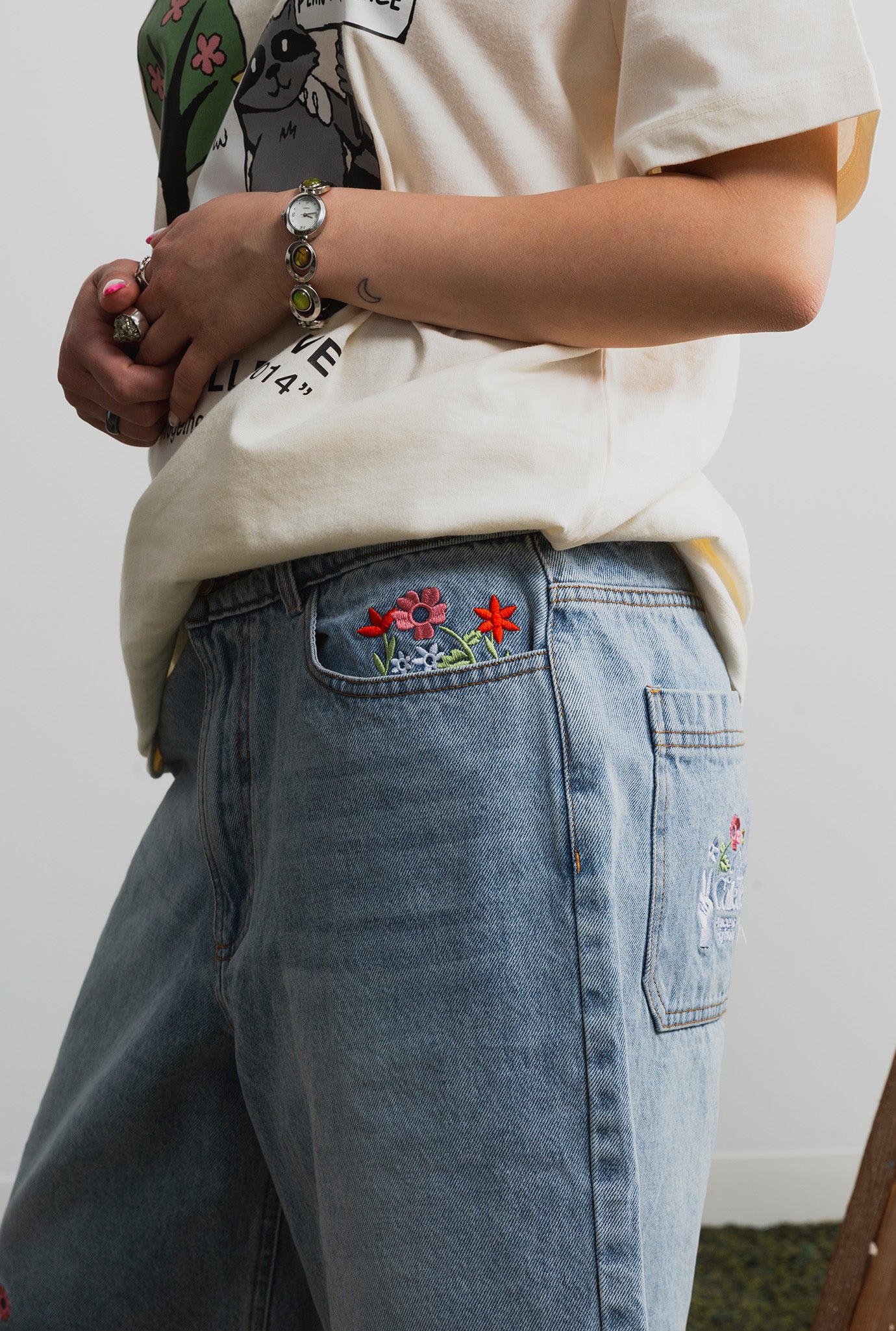 Peace Baggy Floral Denim Shorts - Blue