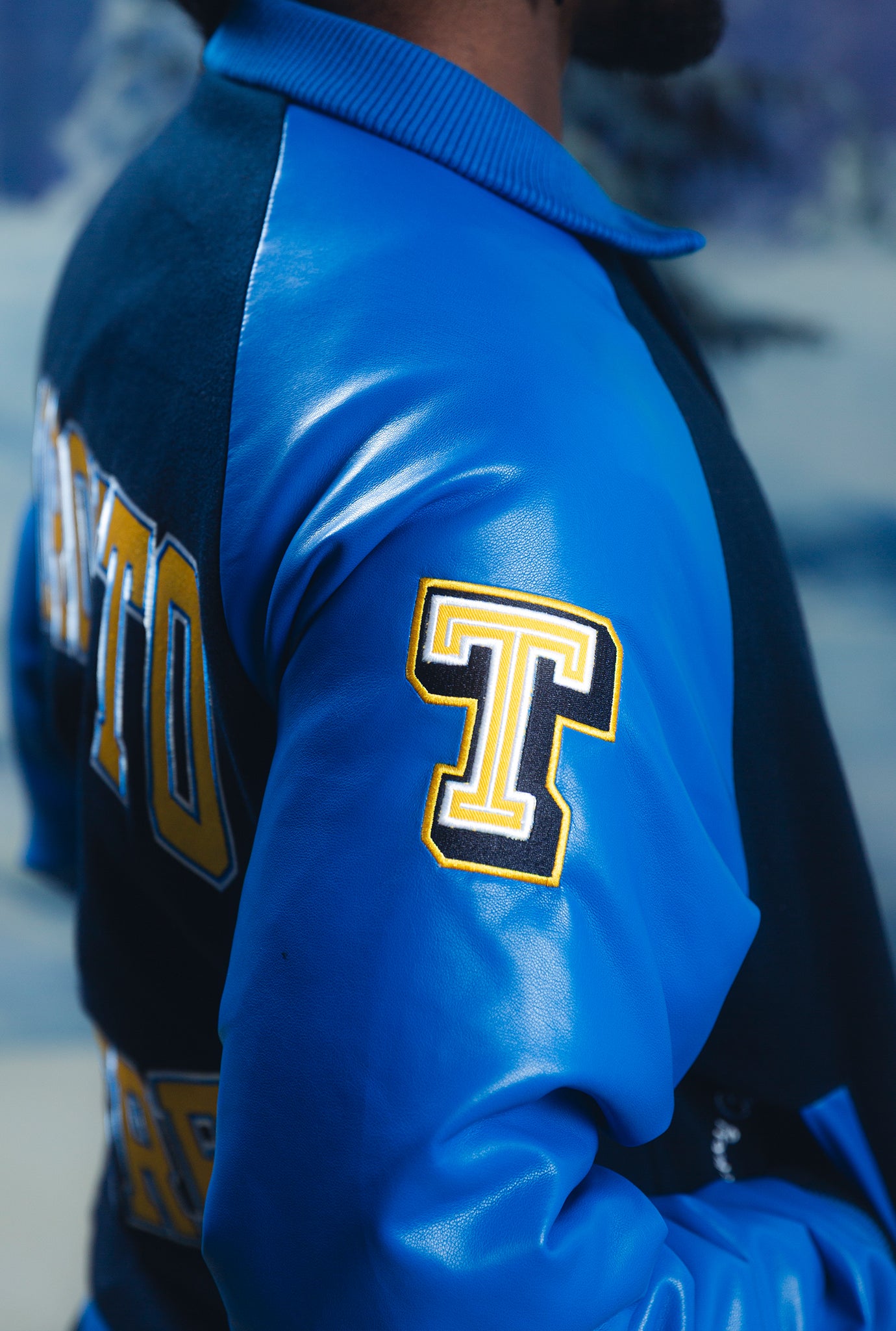 Toronto Sceptres Women's Cropped Varsity Jacket - Royal