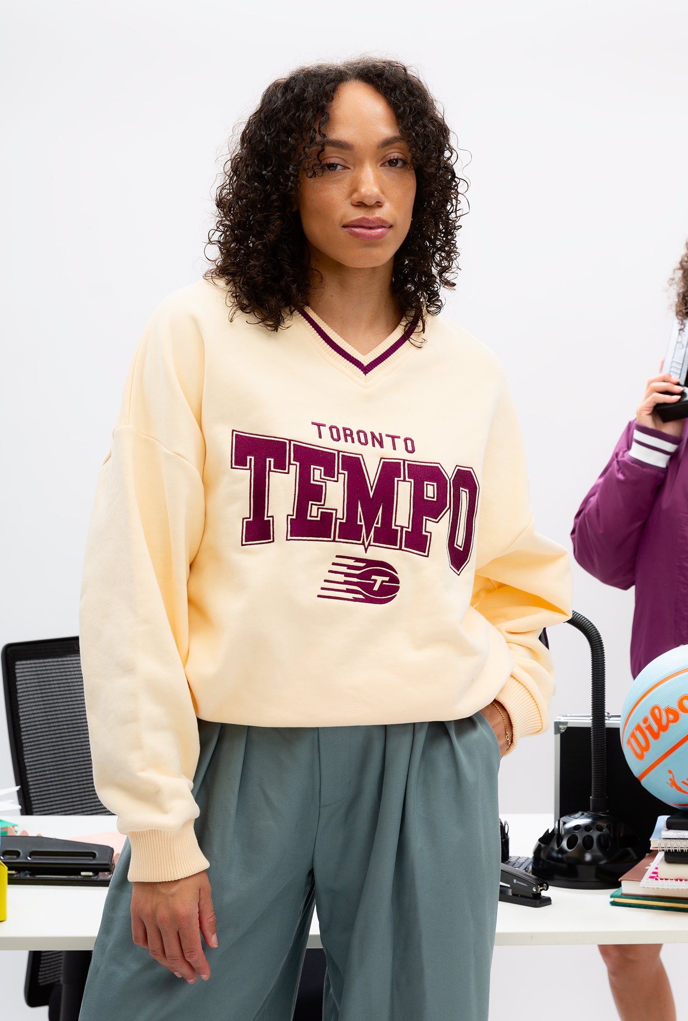 Toronto Tempo V-Neck Heavyweight Crewneck - Ivory