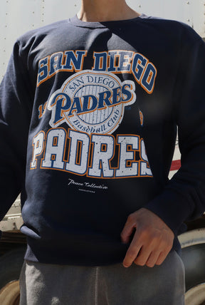 Pull ras du cou délavé vintage des Padres de San Diego - Bleu marine