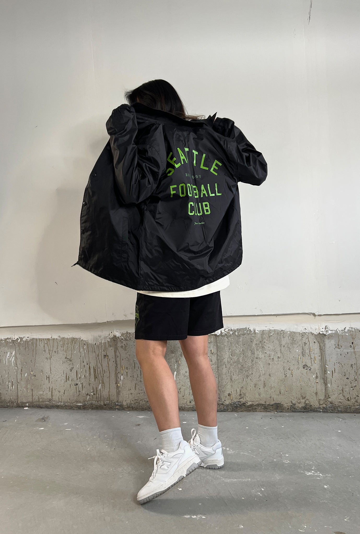 Veste d'entraîneur Essentials des Seattle Sounders FC - Noir